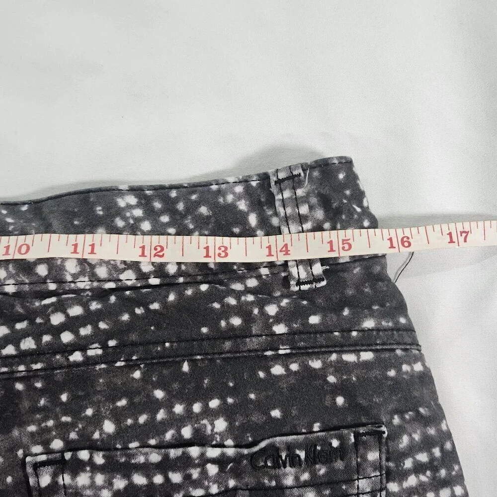 Calvin Klein Shorts Black and White Size 8 Lot B - Picture 3 of 4